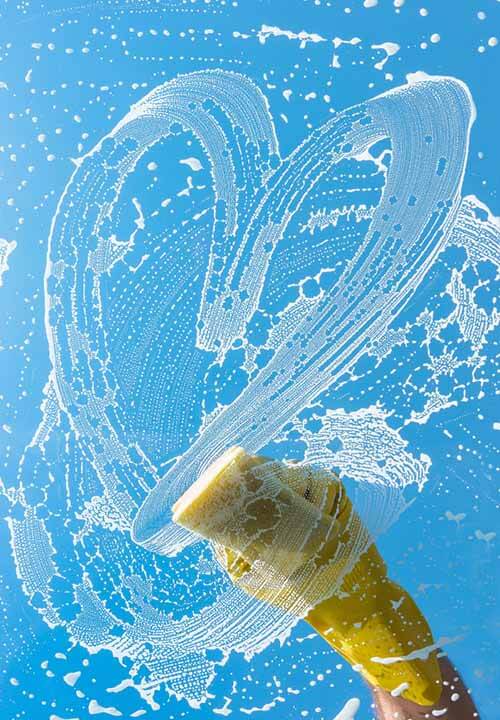 Измиване на прозорци